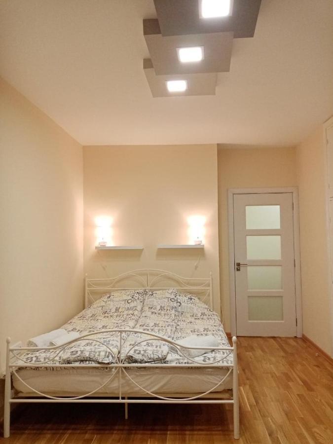 Apartment Marija Βελιγράδι Εξωτερικό φωτογραφία